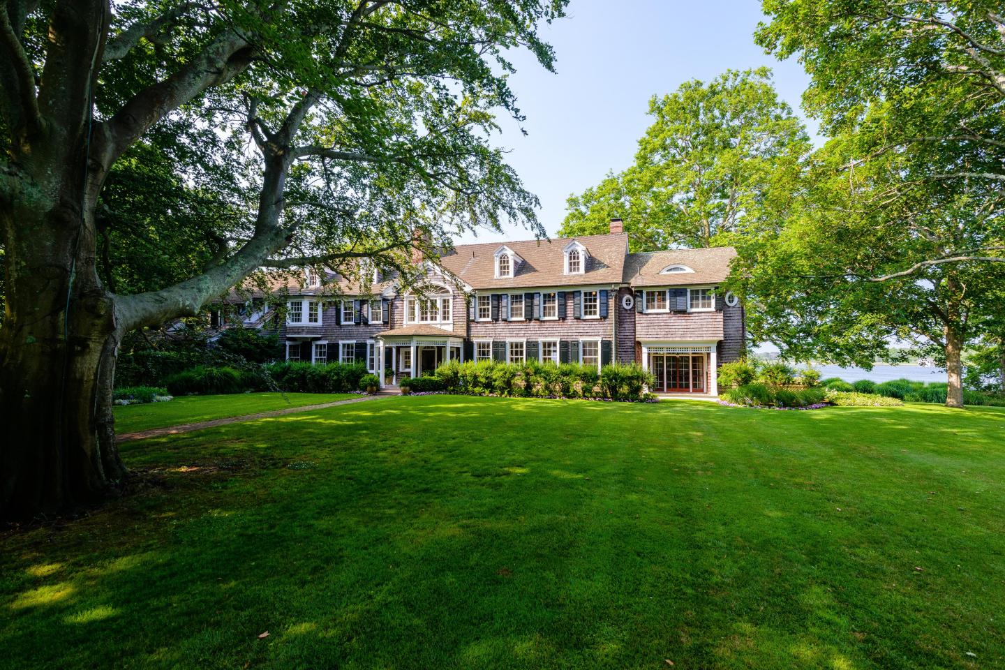 90 Briar Patch Rd, East Hampton, NY