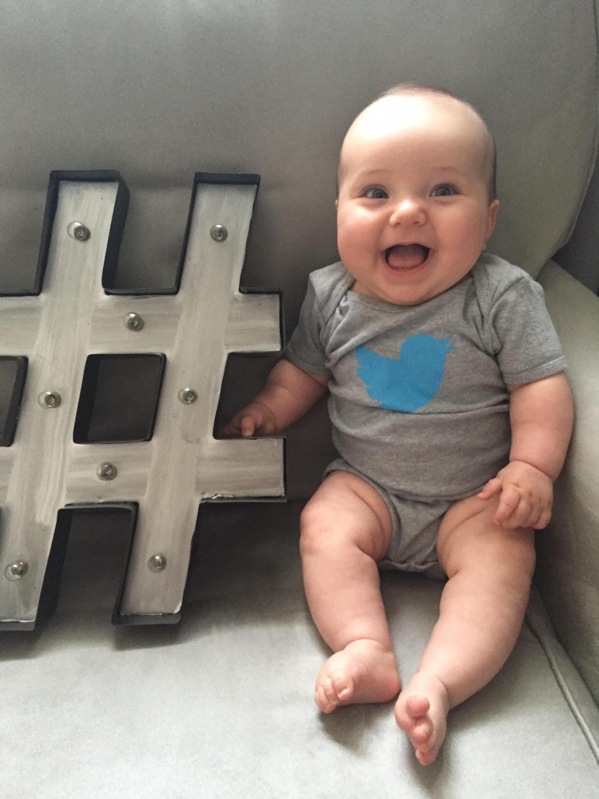 Exclusive: Twitter’s new perk for working moms? Free breast milk deliveries.