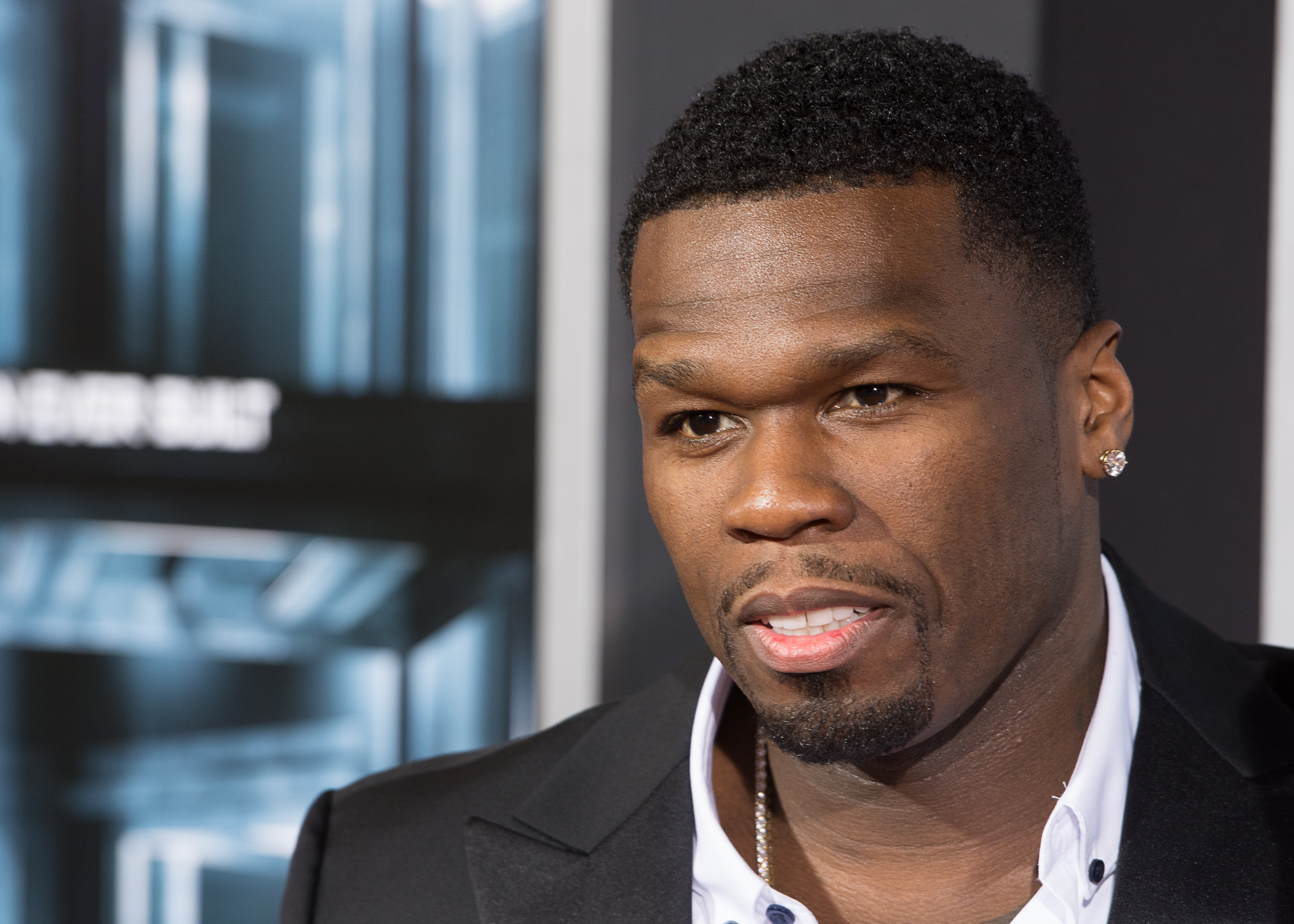 50 Cent Tells Bankruptcy Court Stacks of Cash on Instagram Were Fake |  Fortune
