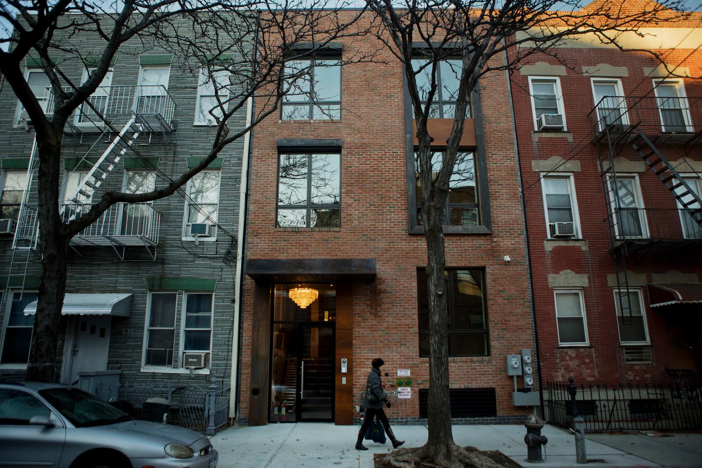 Why Americans are waiting longer than ever to buy a first home