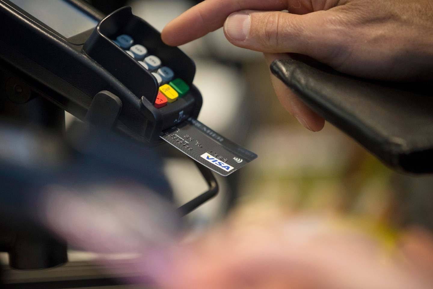 How to Protect Yourself From Credit Card Scammers