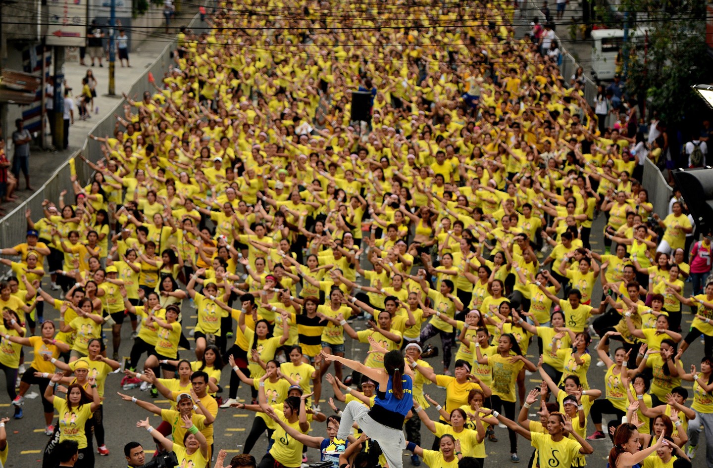 PHILIPPINES-ZUMBA-GUINNESS