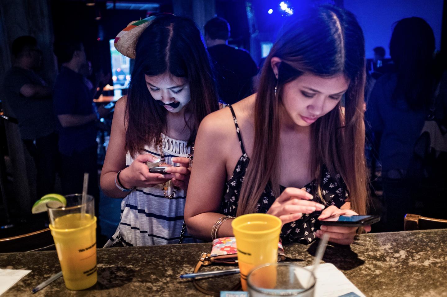 tbh Is the Newest Popular App That Lets You Review Your Friends