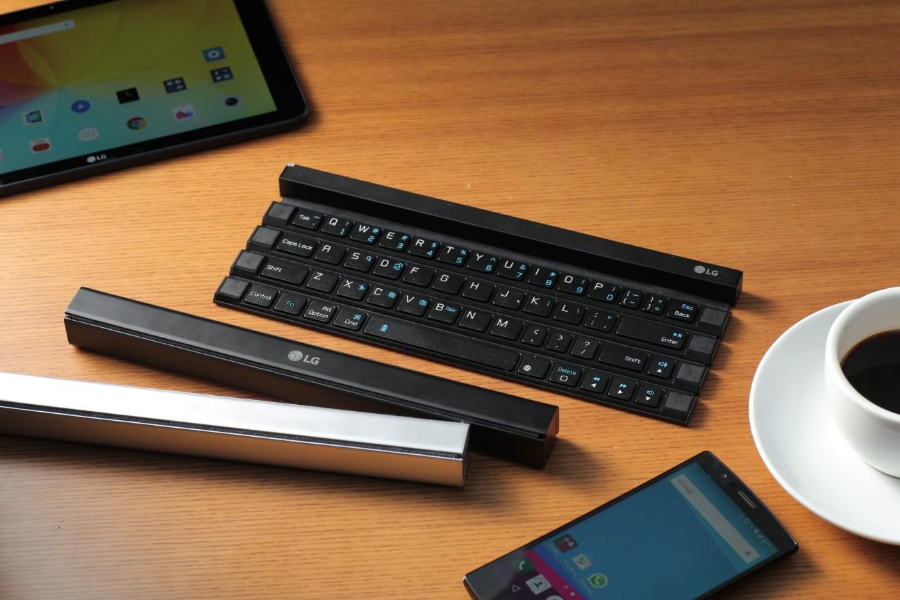 LG’s ‘Rolly’ keyboard rolls up into a stick to fit in your bag