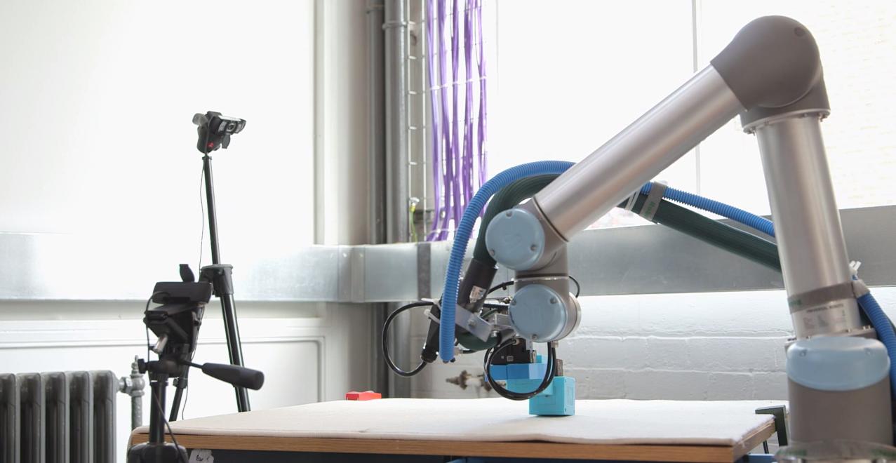 Robots have learned how to mimic natural selection