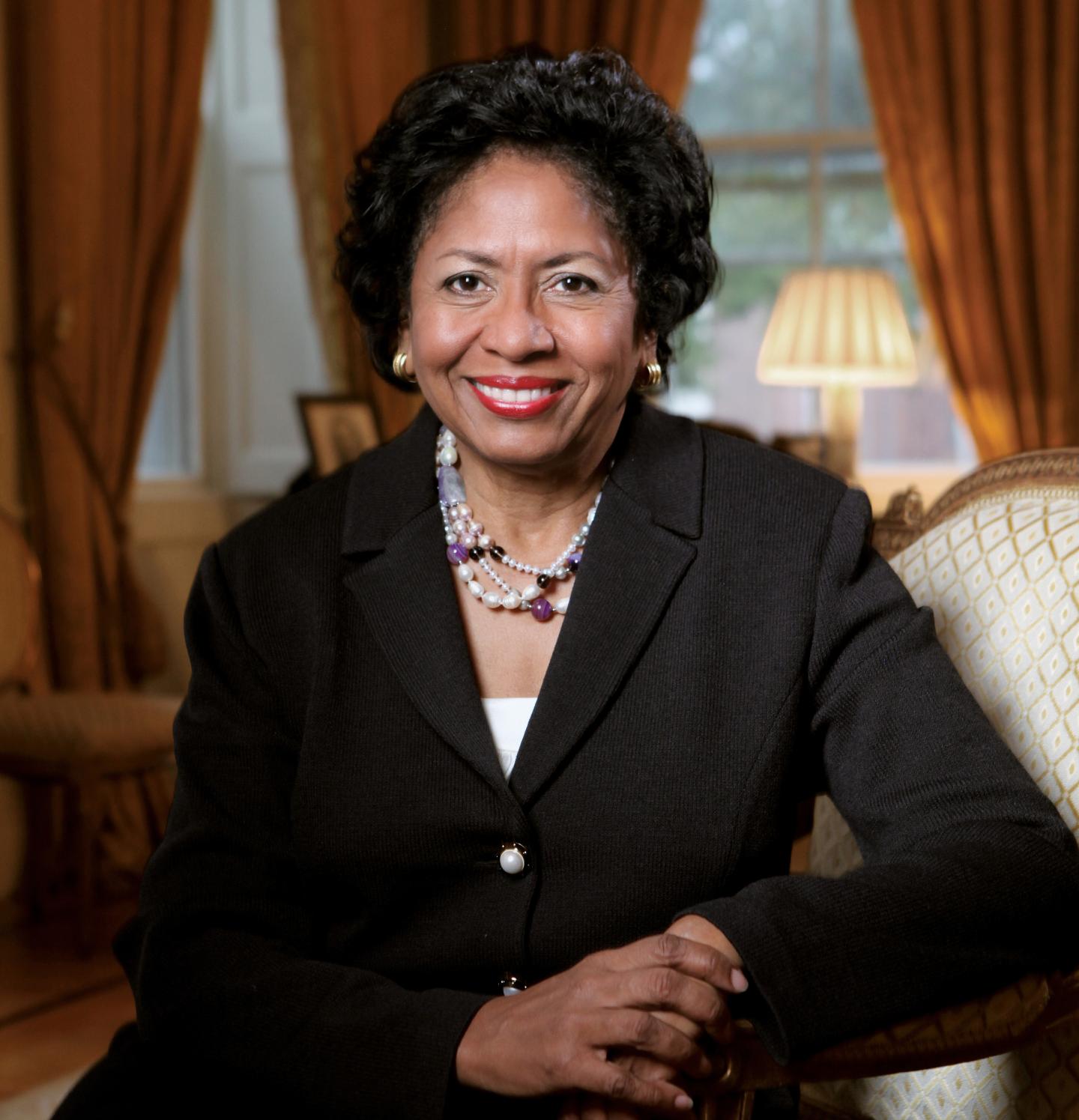 Square bolsters board with educator Ruth Simmons