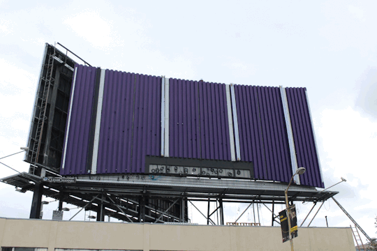 Yahoo is bringing back its iconic billboard along San Francisco's Interstate 80.