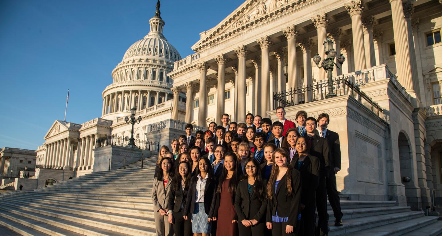 2013 Intel STS finalists on Capitol Hill