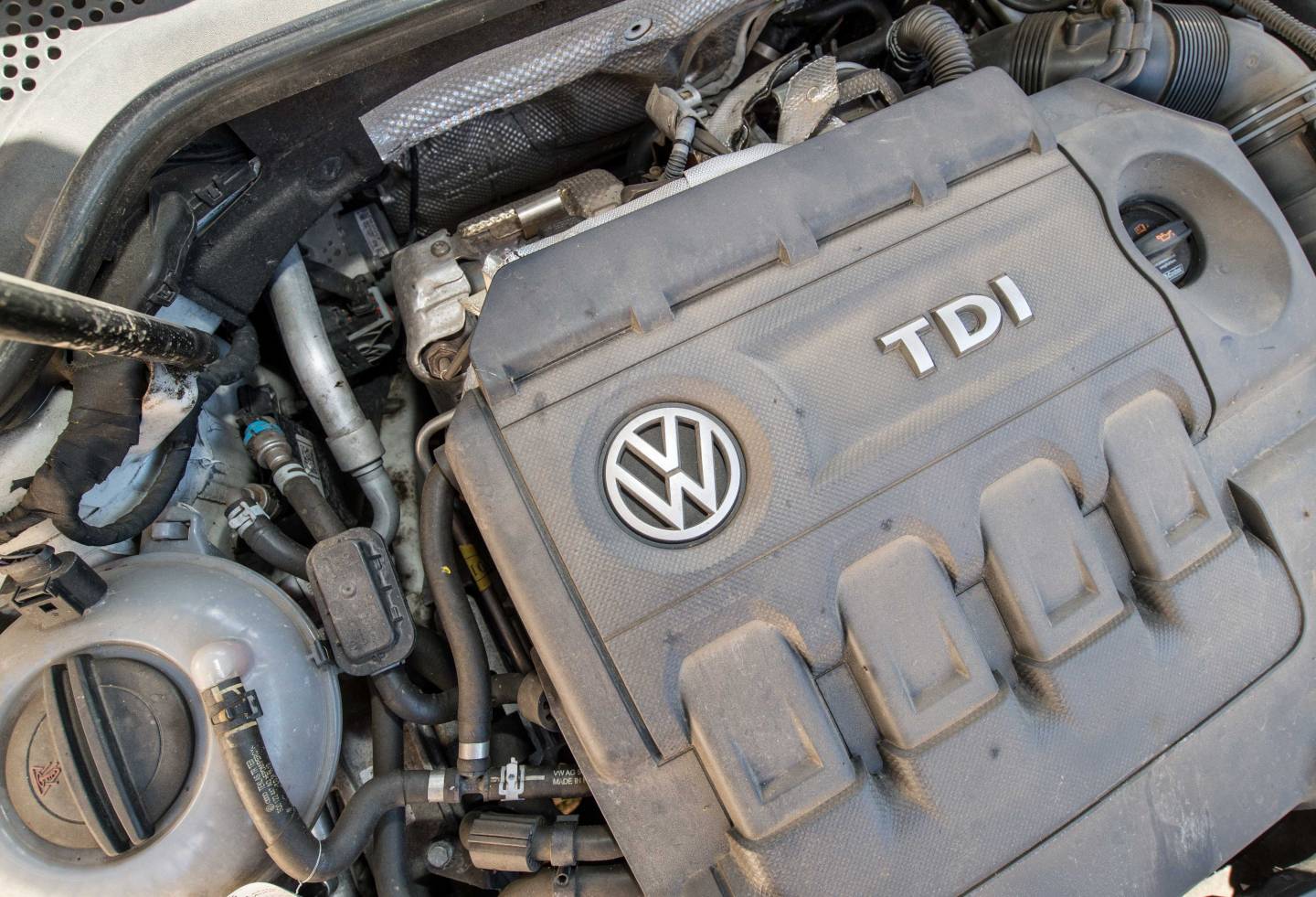 VW shares plunge after carmaker admits cheating in emissions tes