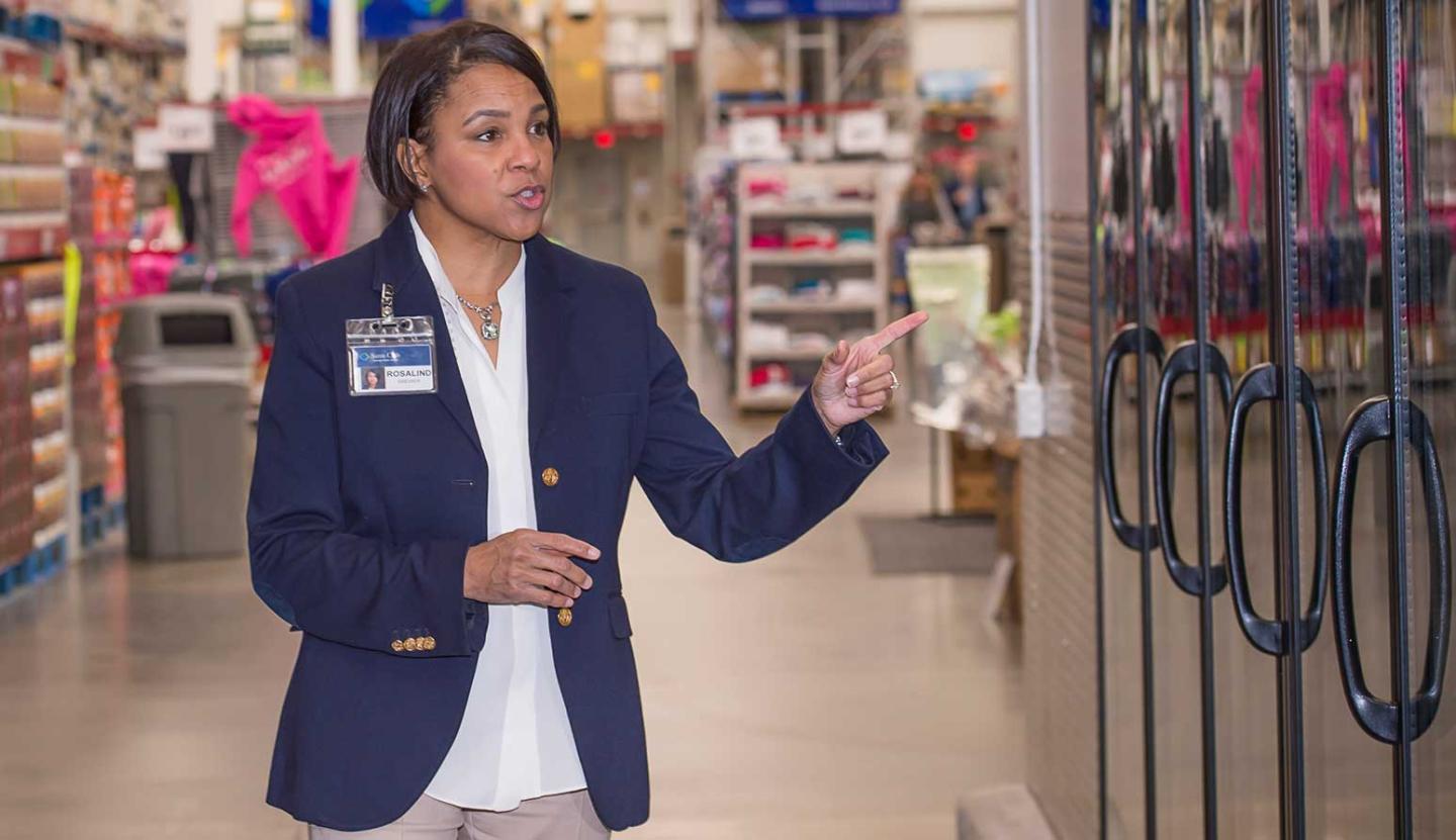 Sam’s Club Bets on Fancier Food to Steal Customers from Costco