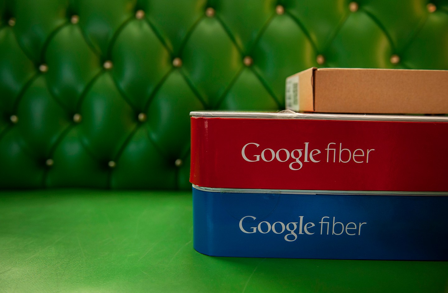 Google Begins Installing Ultrafast Broadband Network