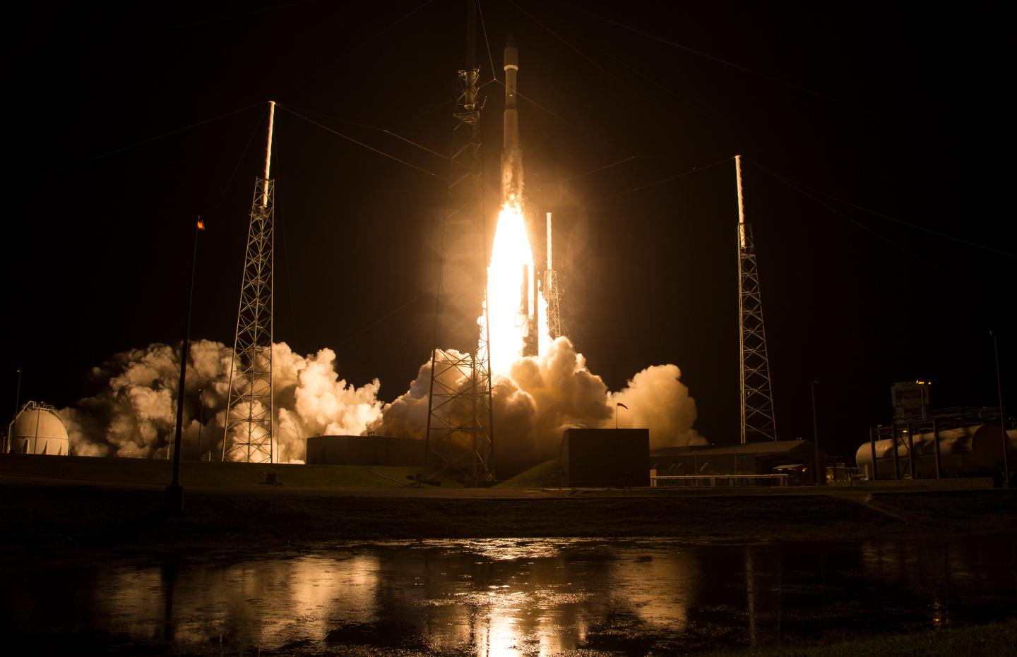 In this handout provided by the National Aeronautics and Space Administration (NASA), the United Launch Alliance Atlas V rocket with NASA's Magnetospheric Multiscale (MMS) spacecraft onboard launches from the Air Force Station Space Launch Complex 41 on March 12, 2015 in Cape Canaveral, Florida.