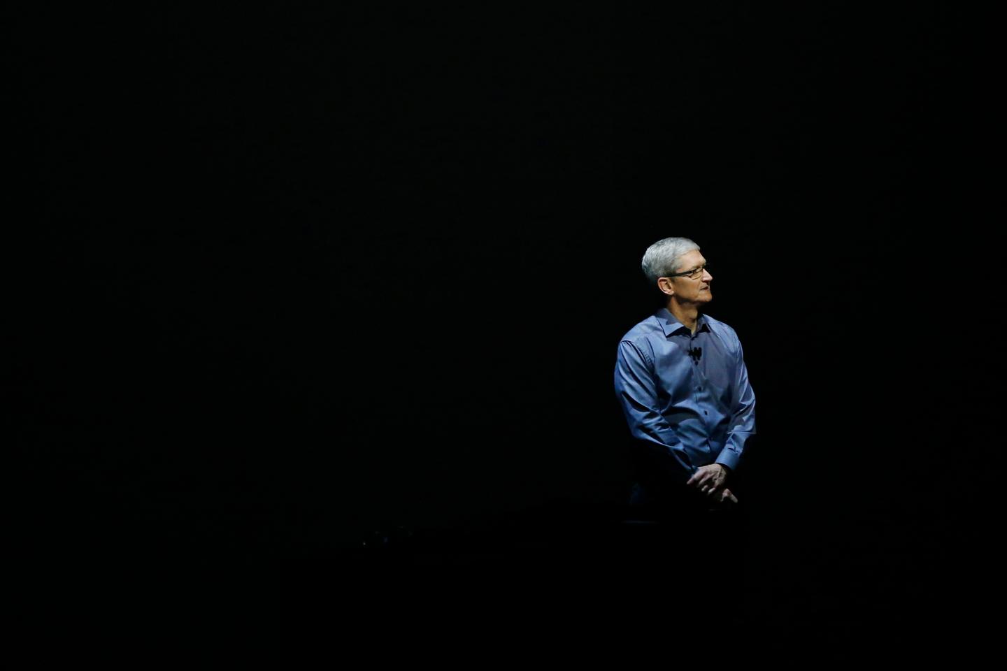 Apple Unveils New Versions Of iPhone 6, Apple TV