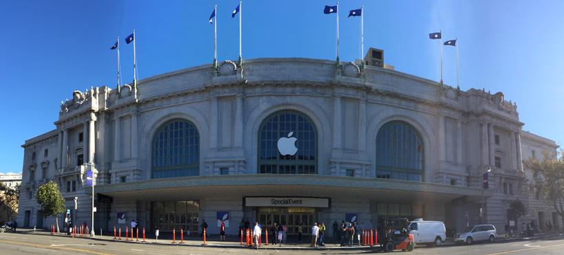 Live from the Bill Graham theater: It’s the Apple show!
