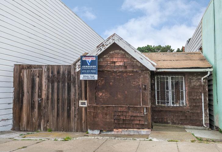 The listed property at 16 De Long Street in San Francisco that's going for $350,000.