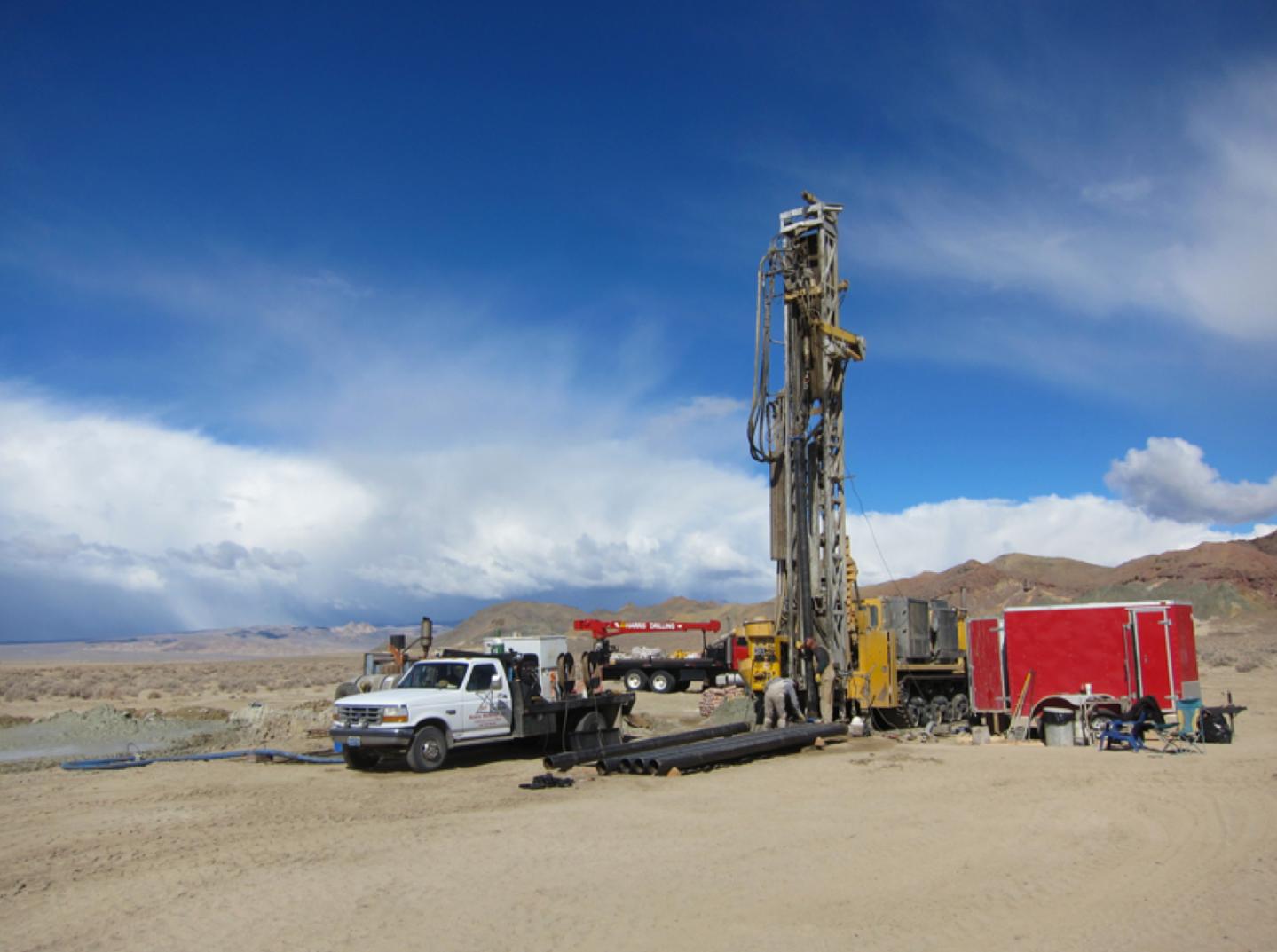 Tesla plans to buy lithium for Gigafactory from nearby Nevada mine