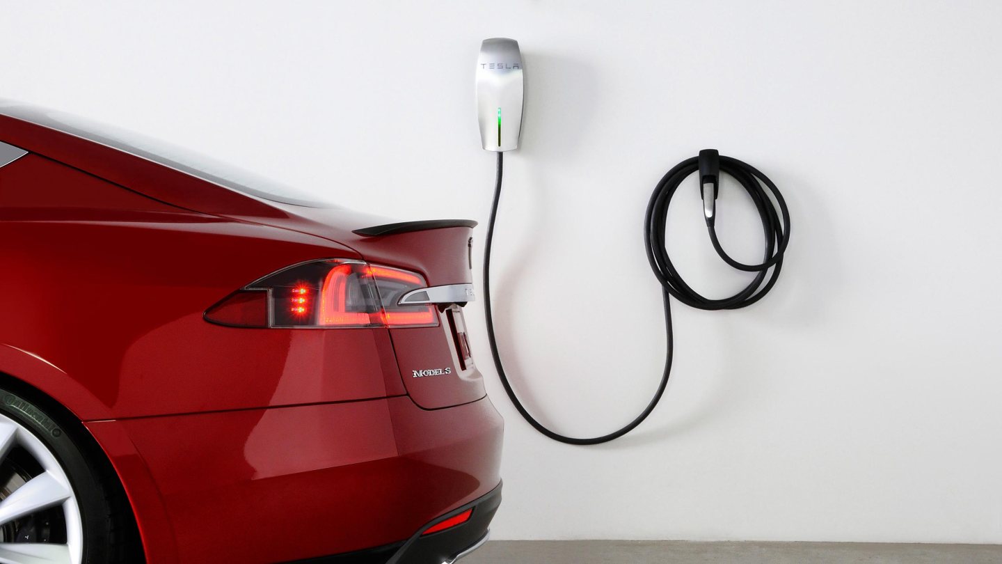 Tesla Motors charging car