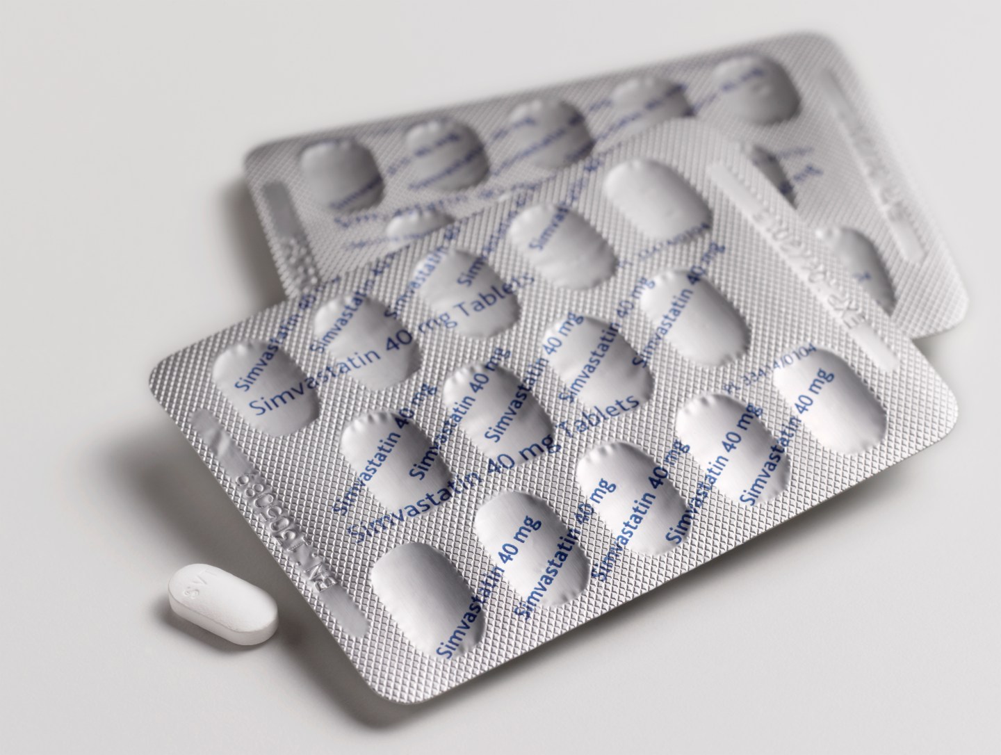 Cholesterol lowering pill