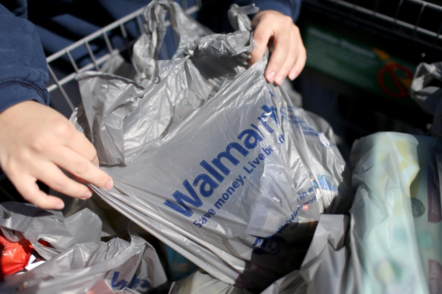 Wal-Mart Announces Its Increasing Wages