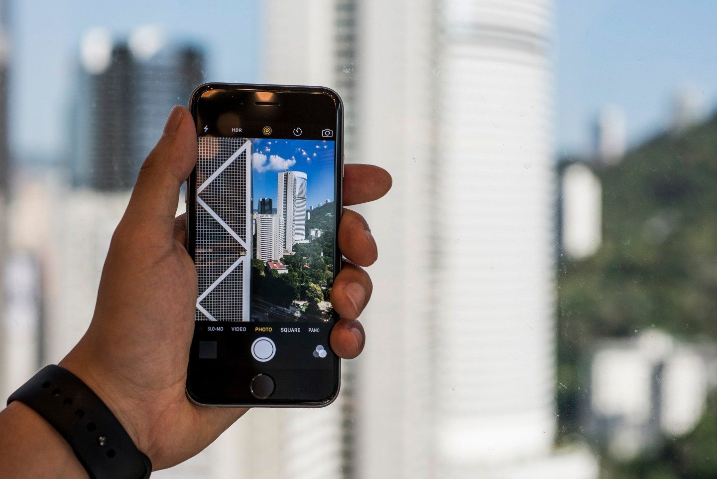 Unboxing Apple Inc. iPhone 6s