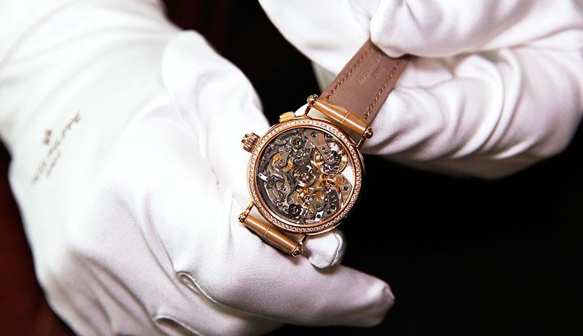 How to buy a luxury watch that holds its value