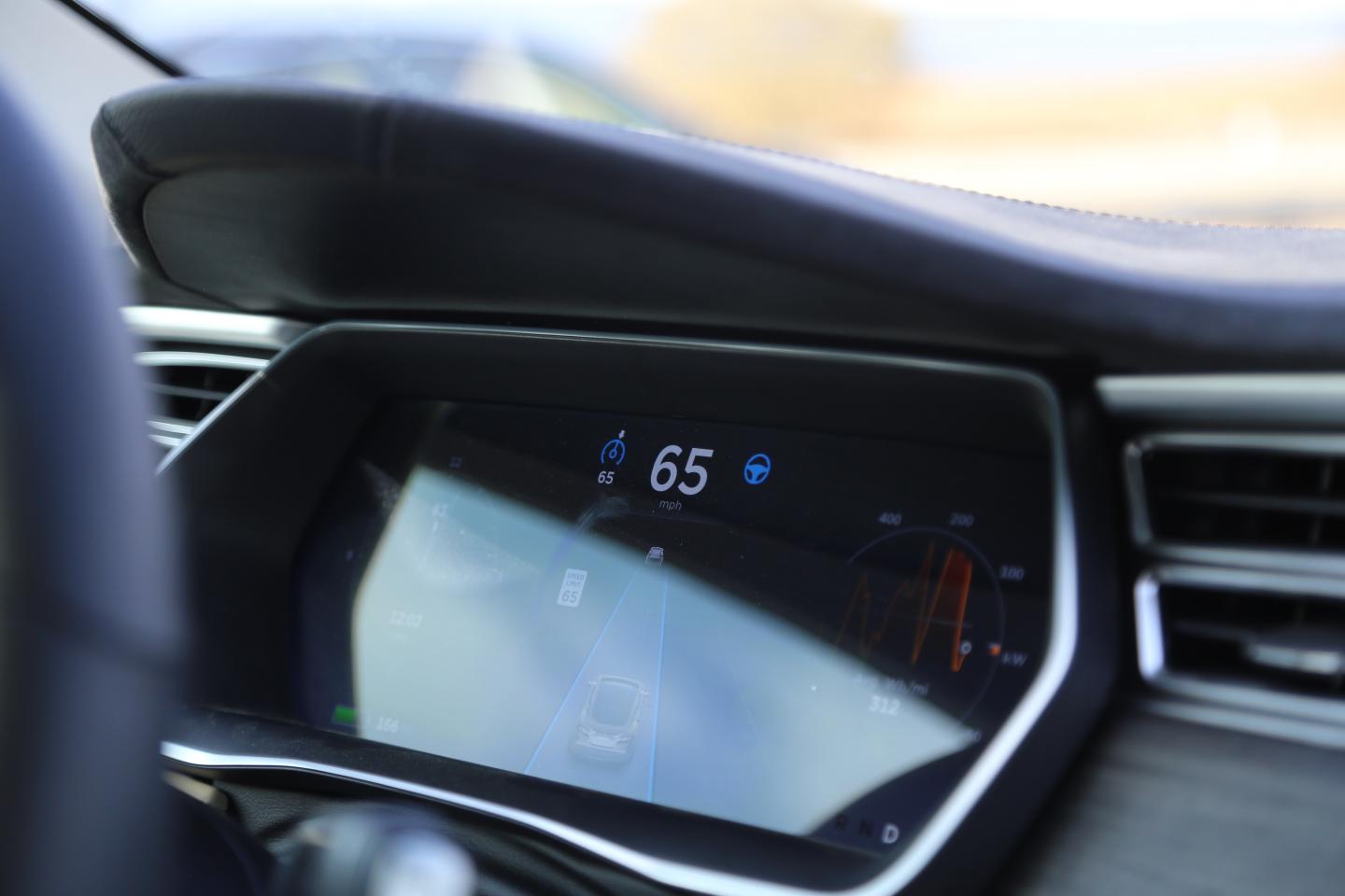 Elon Musk: Tesla’s autopilot is rolling out everywhere (except Japan)