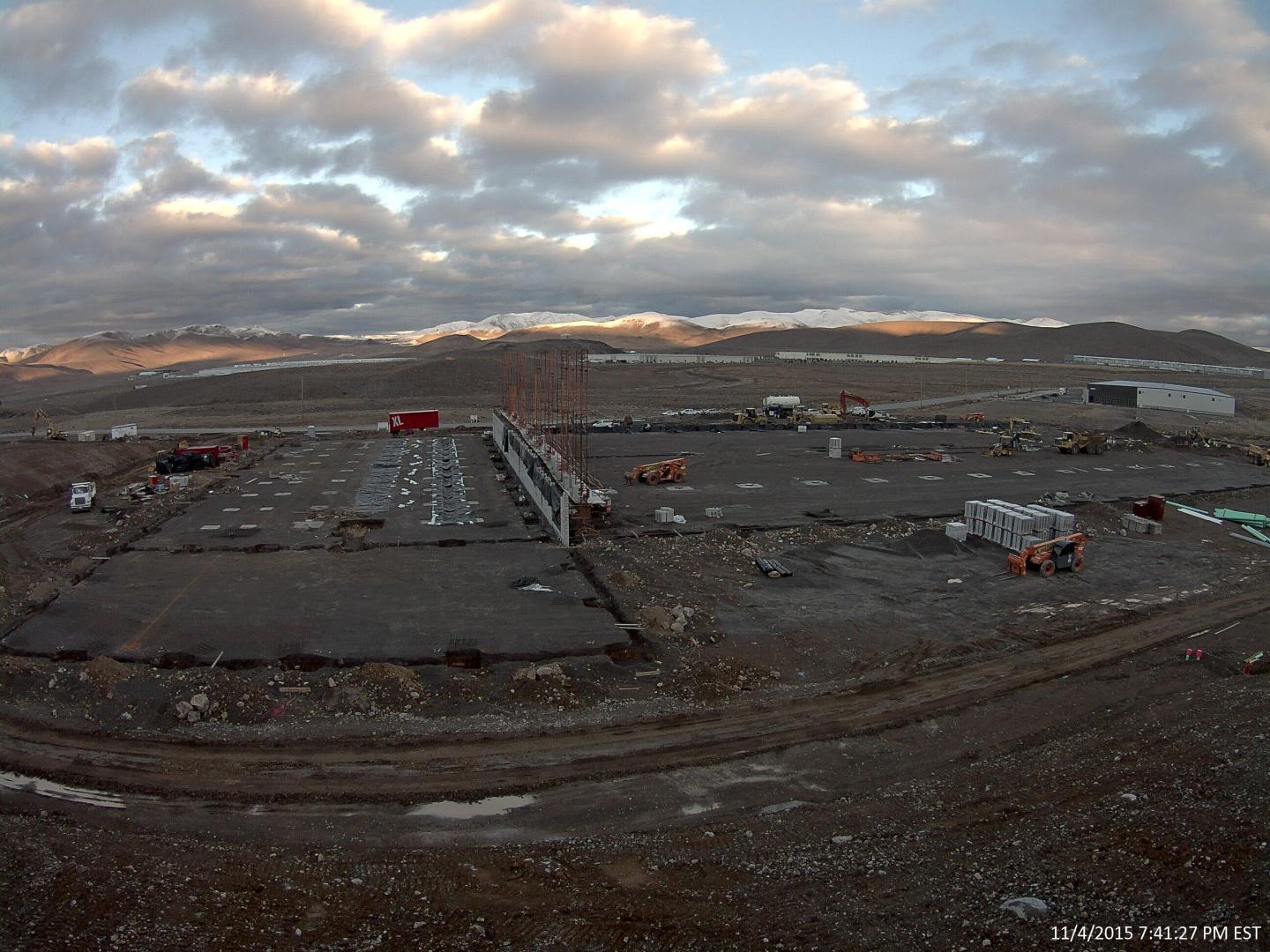 The Tesla Gigafactory Just Got a New Neighbor That Can Clean Up Batteries