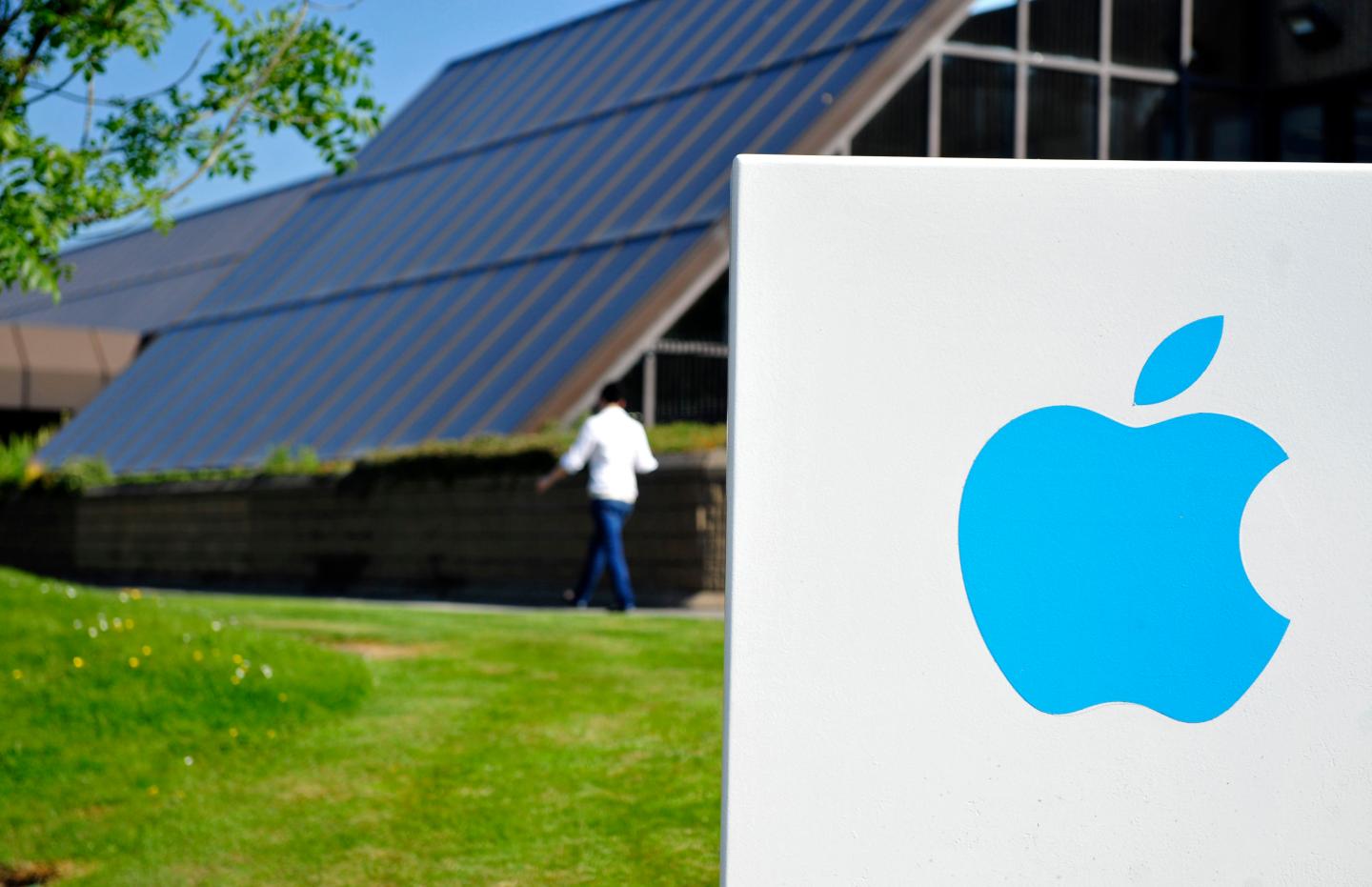 Apple Inc.'s Irish Campus As Tax Debate Continues