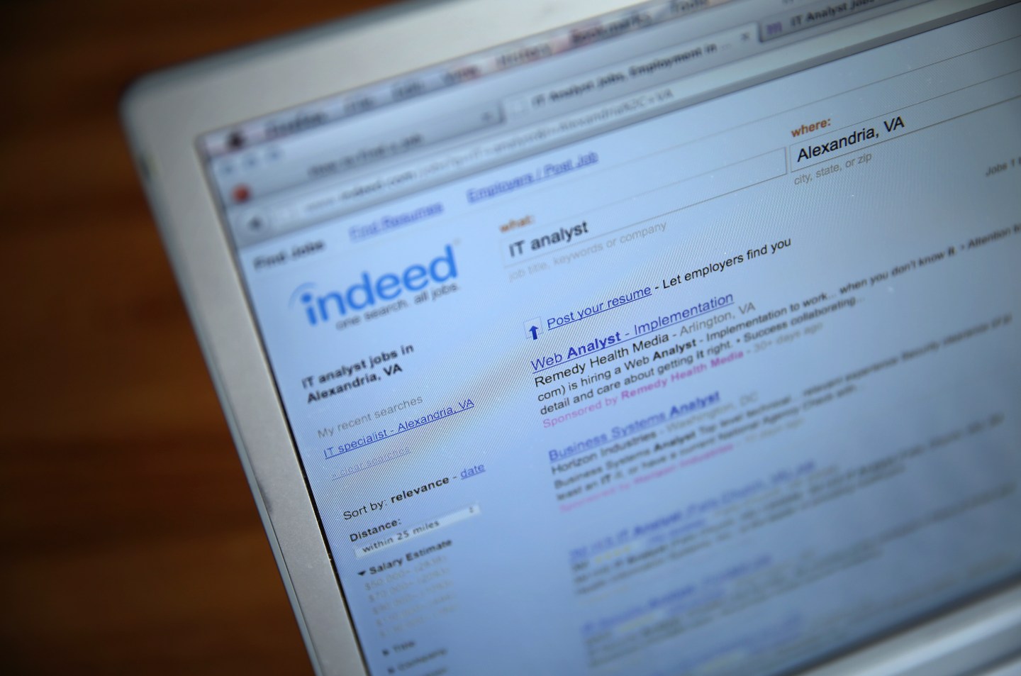 Unemployment Rate Remains At 7.6 Percent