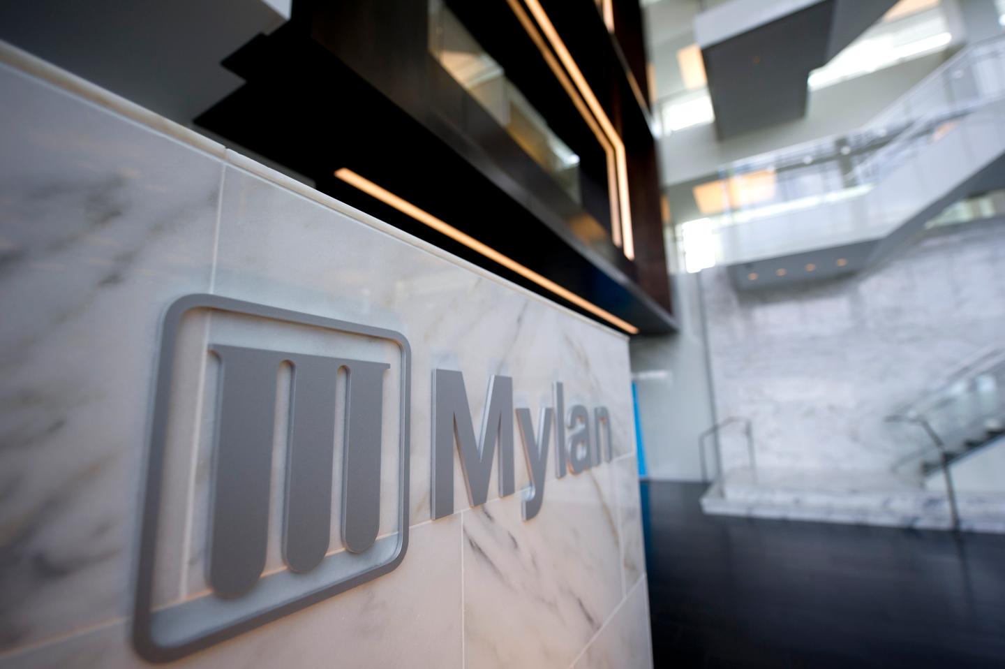Mylan Buys Abbott Laboratories Generic Drug Business For $5.3 Billion