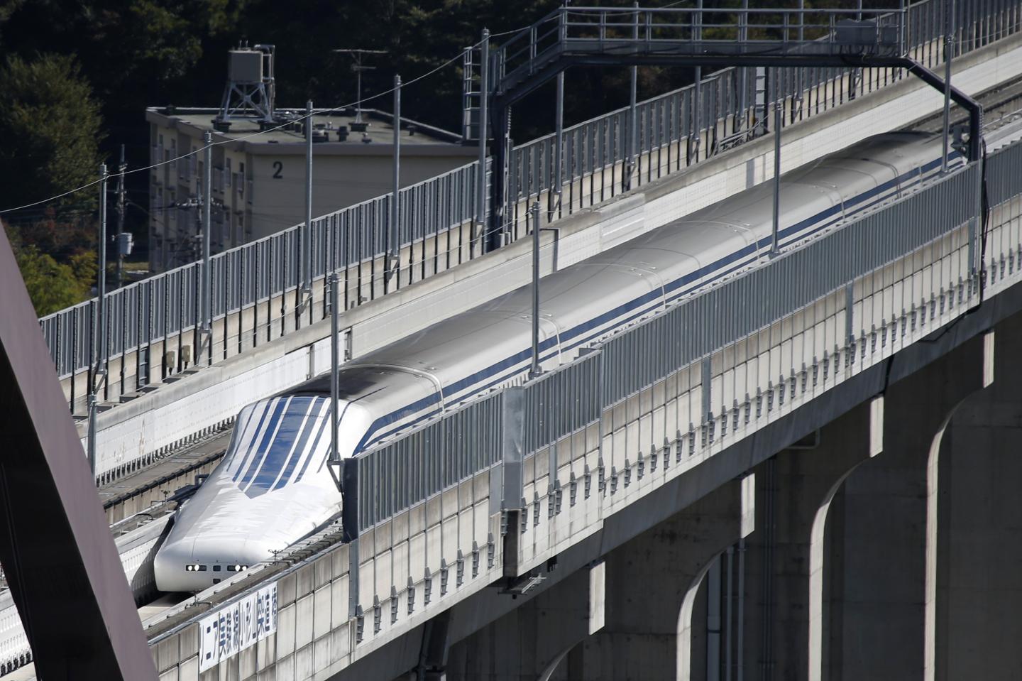 U.S. Party Including Northeast Maglev CEO Wayne Rogers Visits Yamanashi Maglev Test Track