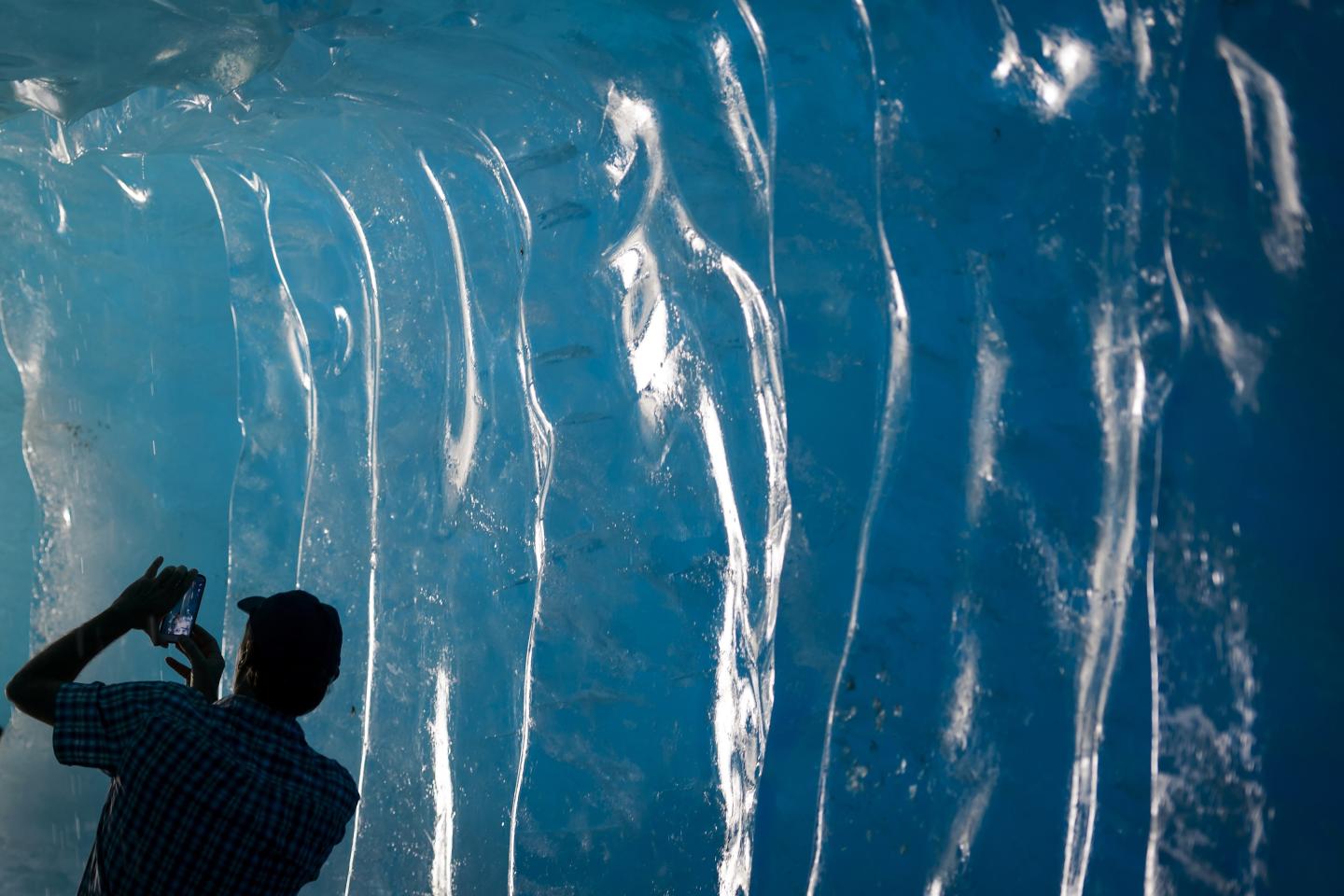 SWITZERLAND-ENVIRONMENT-CLIMATE-GLACIER