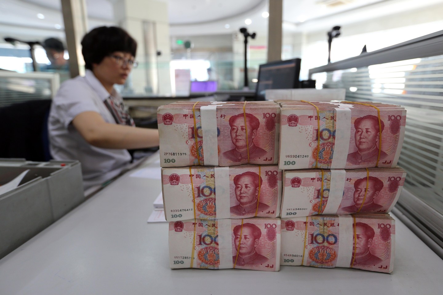CHINA-ECONOMY-CURRENCY