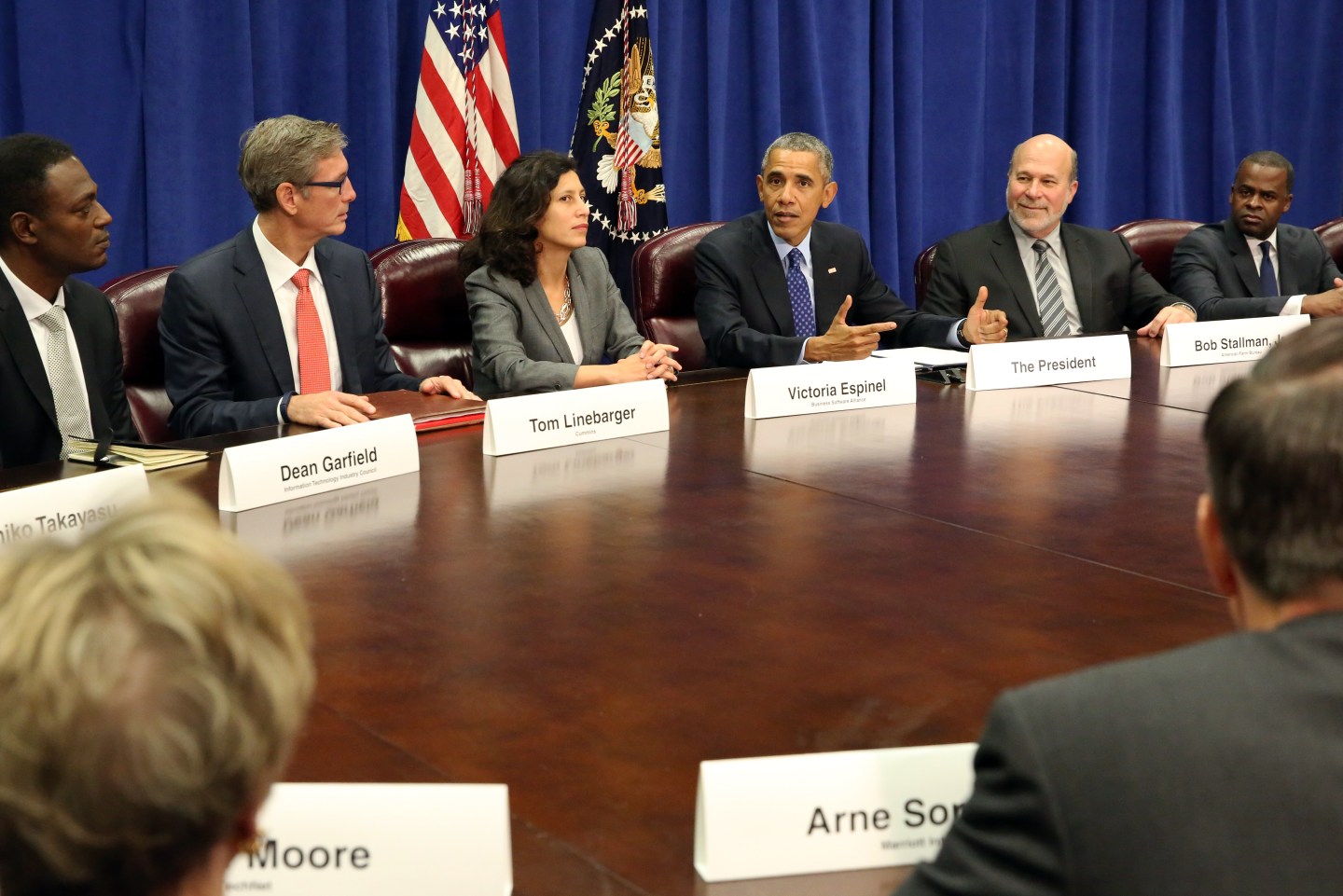 President Barack Obama meets with agriculture and business leaders on the benefits of the Trans-Pacific Partnership for American business and workers, at the Department of Agriculture in Washington, Tuesday, Oct. 6, 2015. Flanking the president are Victoria Espinel, CEO, The Software Alliance (left); and Bob Stallman, Jr., President, American Farm Bureau.