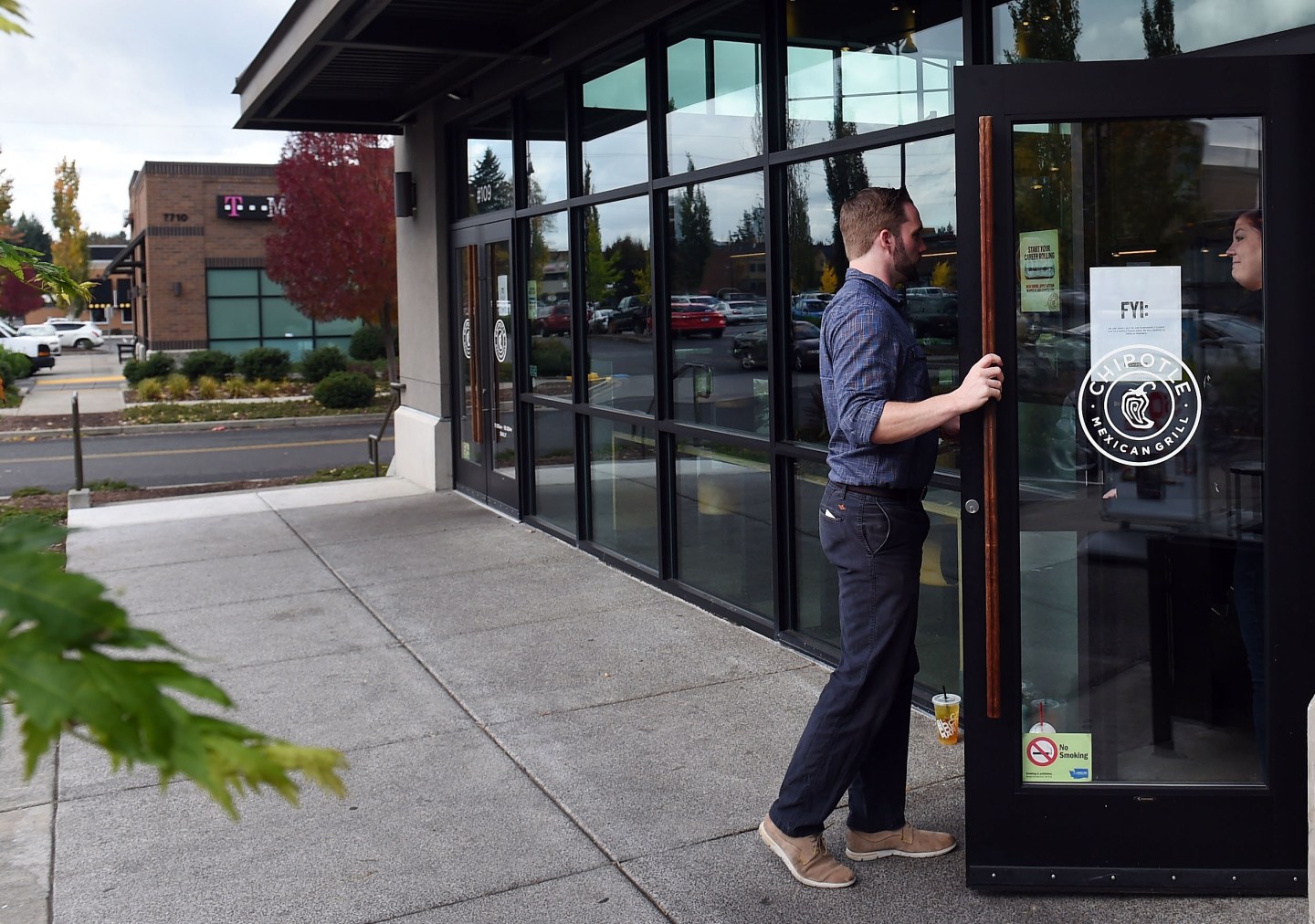 Chipotle Closes Over 40 Restaurants In Portland Area Over E. Coli Outbreak