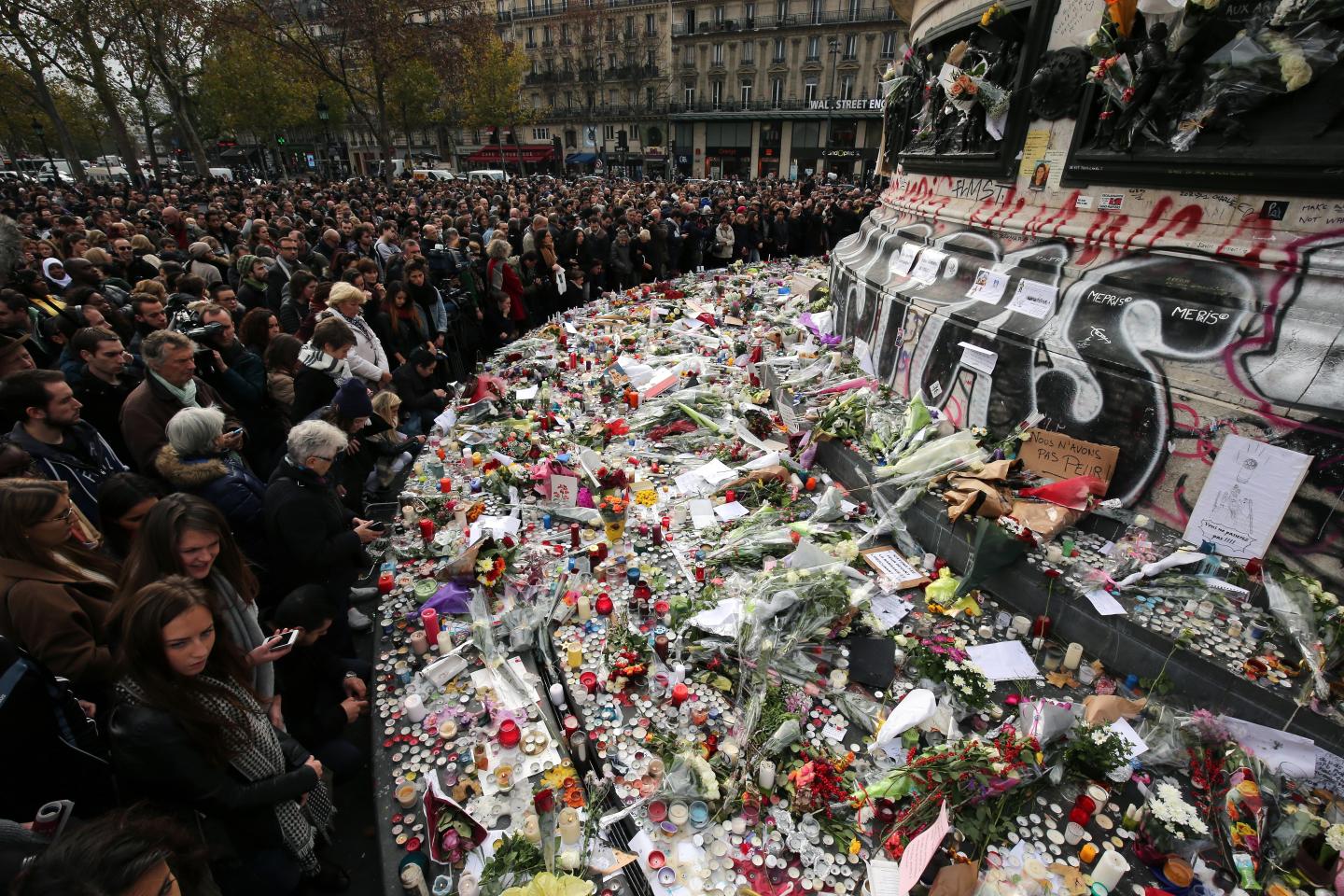 Minute's Silence Held In Paris To Honour The Victims Of The Terrorist Attack