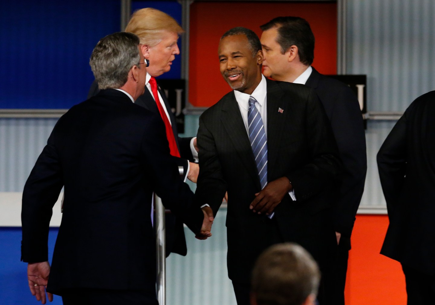 Republican U.S. presidential candidates Bush, Trump, Carson and Cruz shake hands at the conclusion of the debate held by Fox Business Network for the top 2016 U.S. Republican presidential candidates in Milwaukee