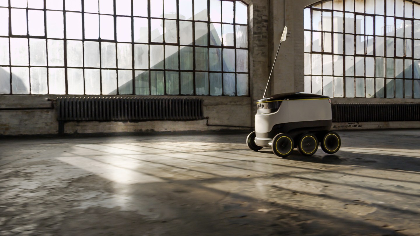 Starship Technologies' delivery robot