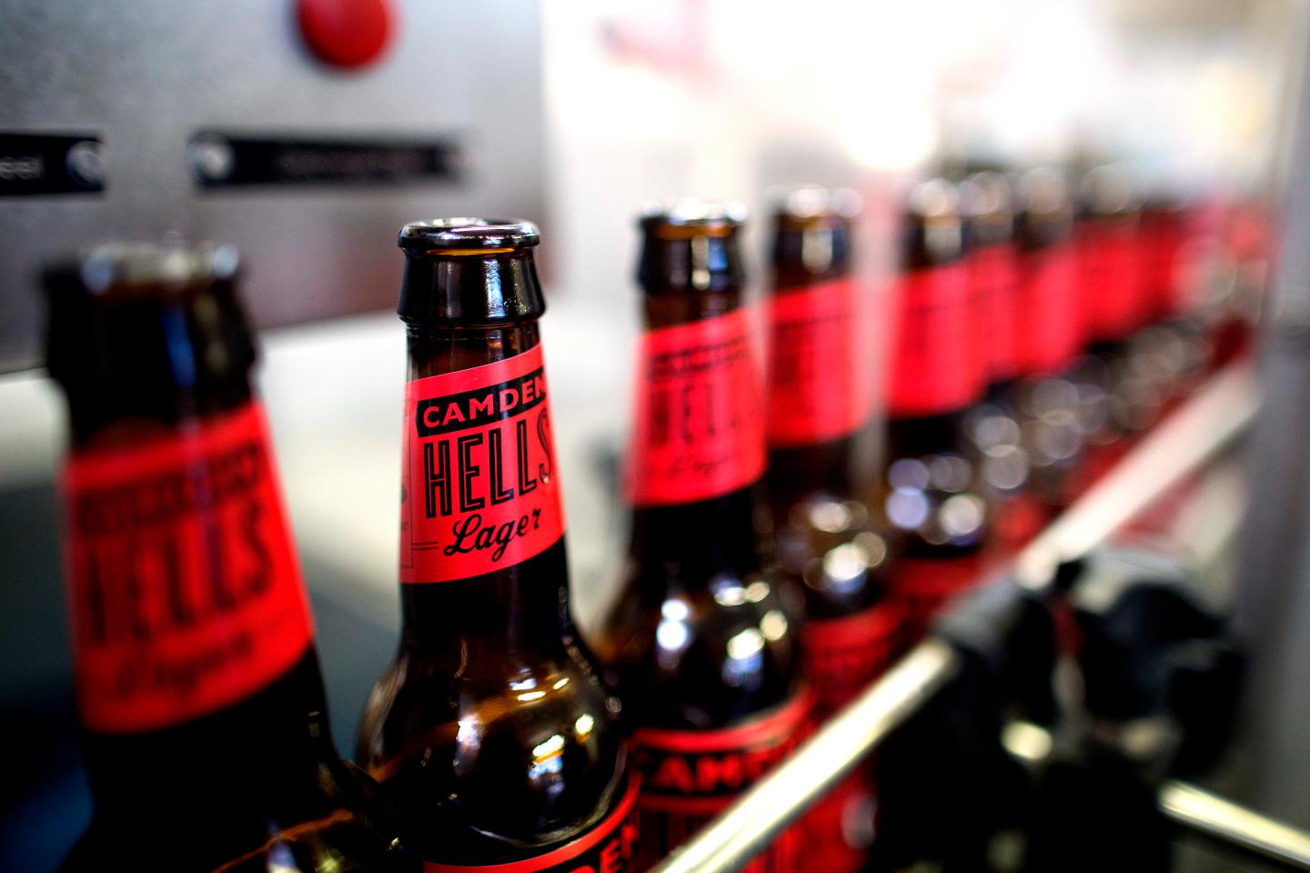 Beer Production At London A Microbrewery As Government Offers Tax Incentives
