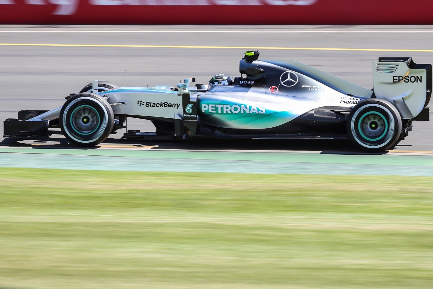 Australian Formula 1 Grand Prix - Friday Practice
