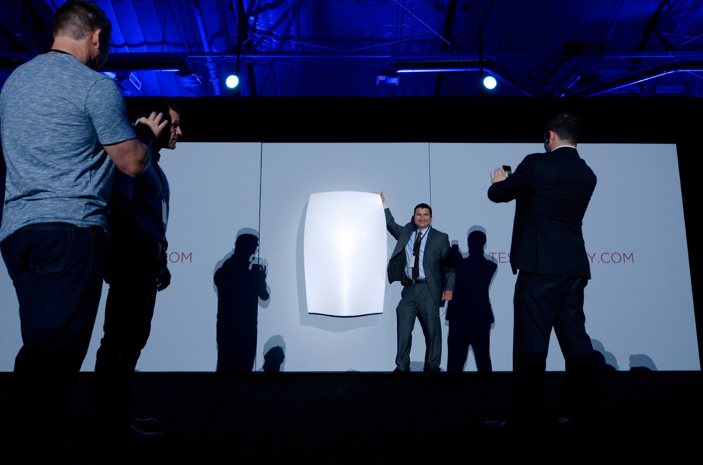 Tesla Unveils New Battery System