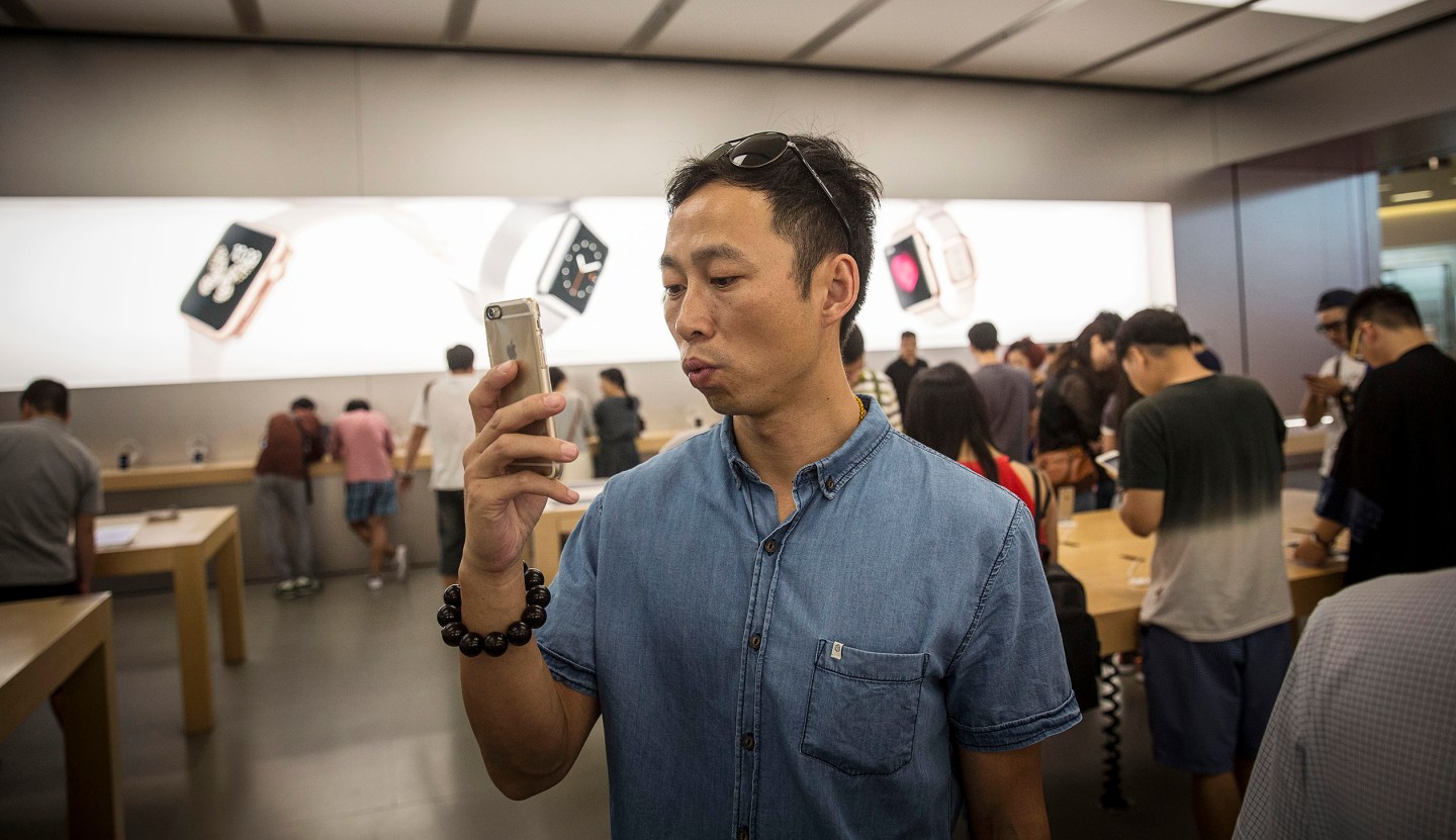 Apple Inc. iPhone 6s Goes On Sale