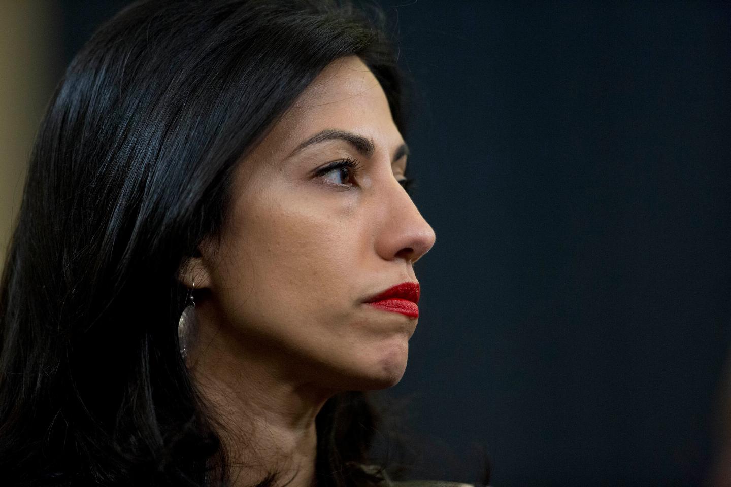 Hillary Clinton’s Closest Aide Just Defended Her Use of a Private E-Mail Server