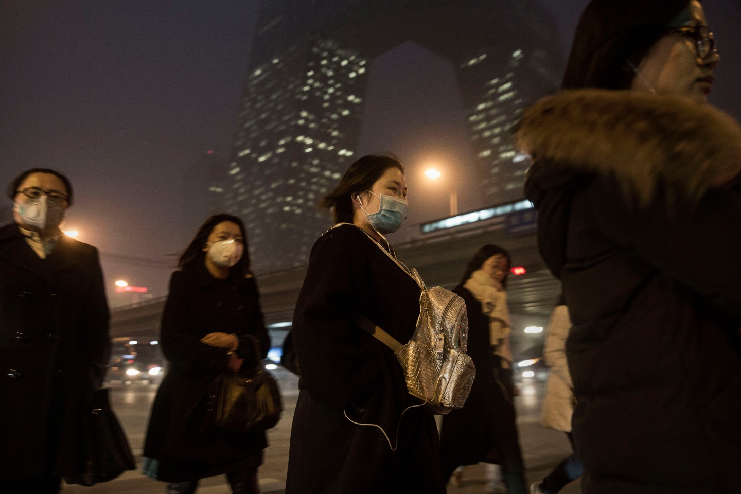 Beijing Issues Red Alert On Air Pollution For The First Time