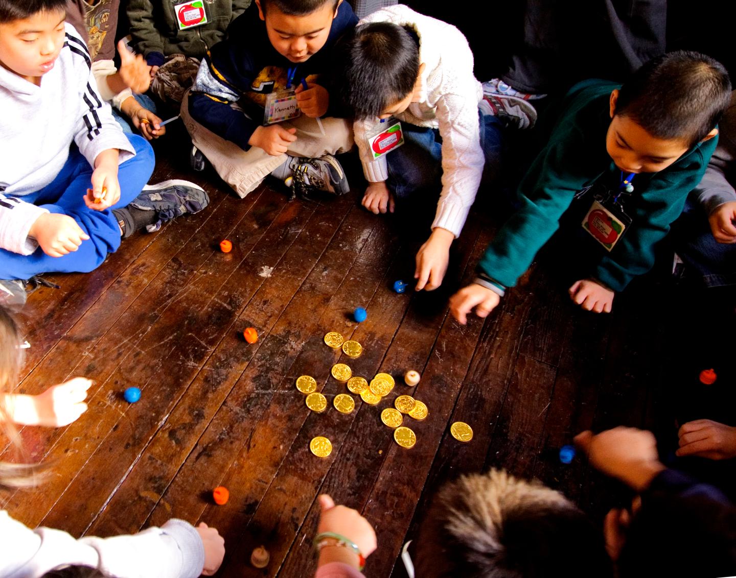 New York Children Celebrate Start Of Hannukah