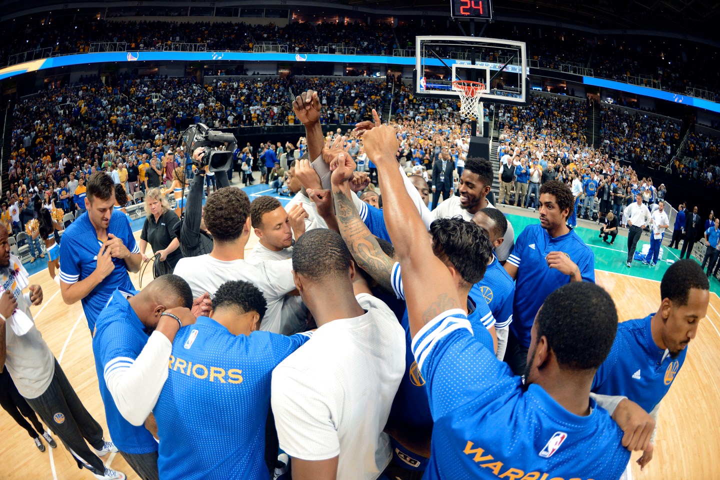 Toronto Raptors v Golden State Warriors