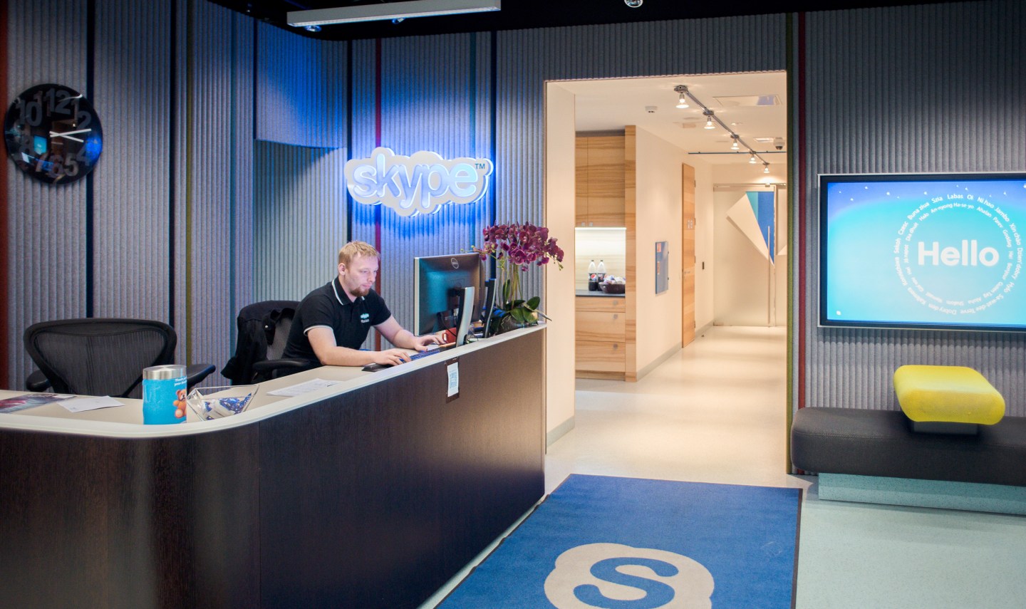 Skype Catches Up to Google Hangouts With New Free Group Video Chat