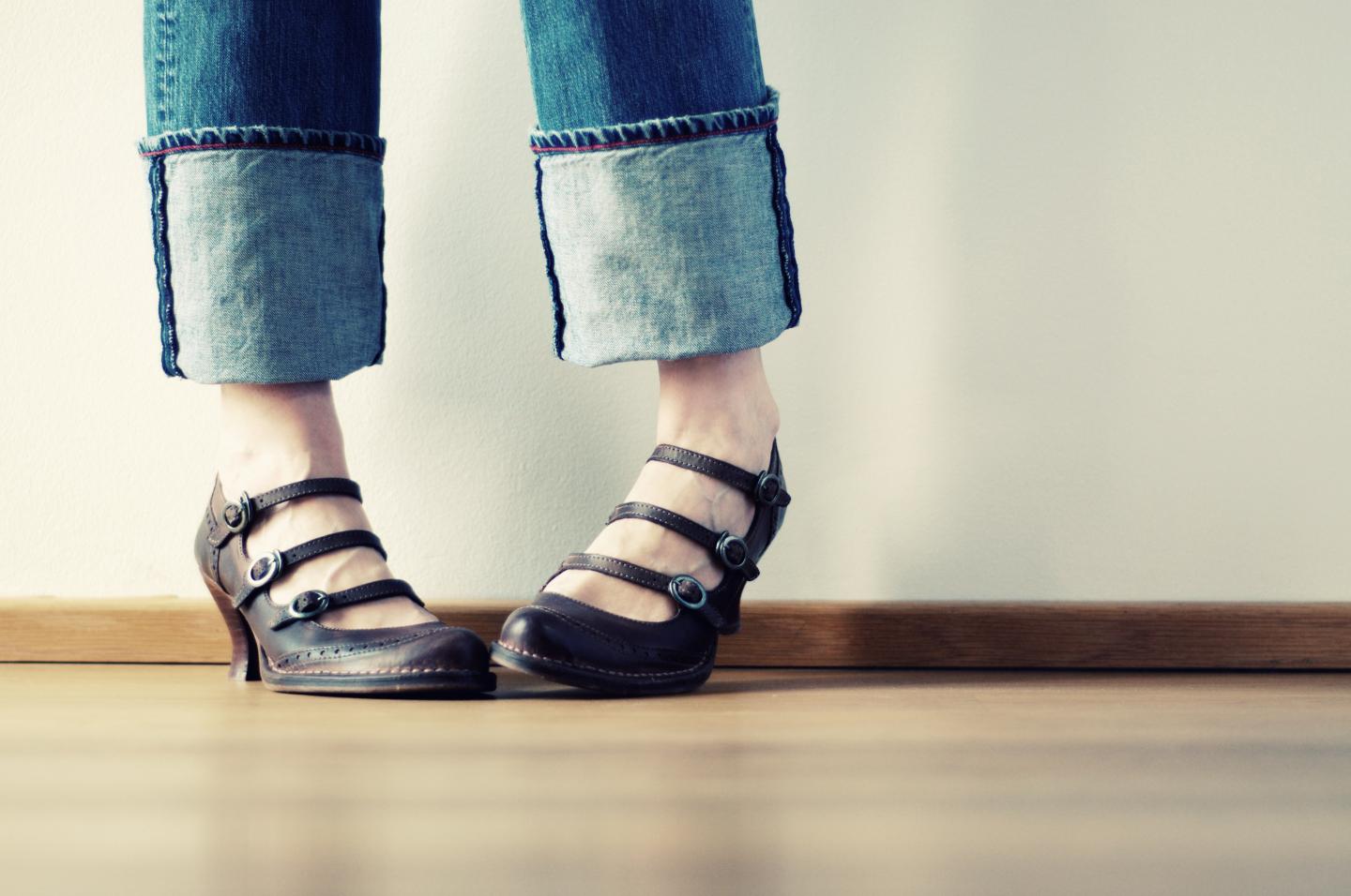 Doing This Will Make You Appear Less Confident