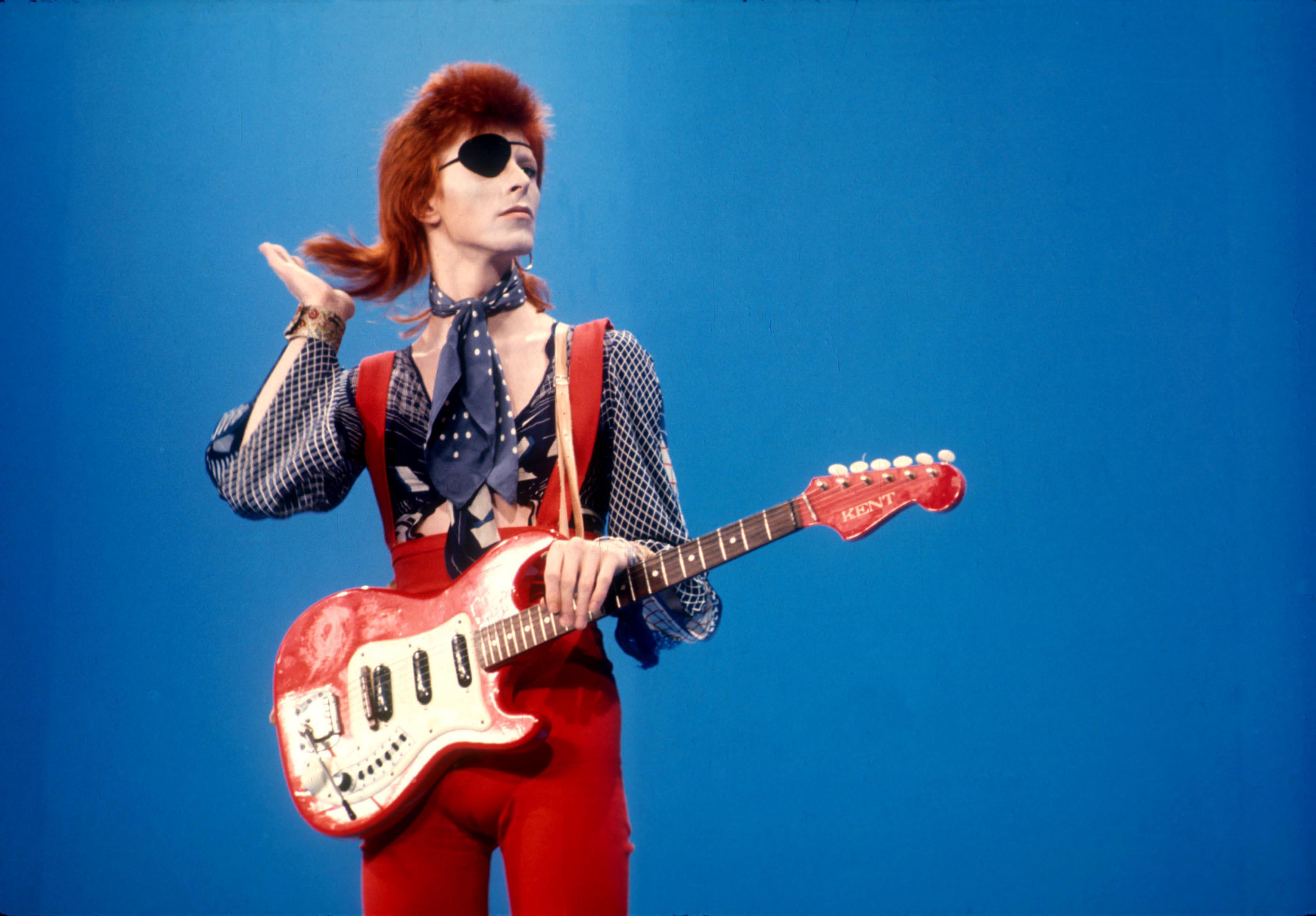 Wall Street's Green Genie David Bowie (Fortune, 2003) | Fortune