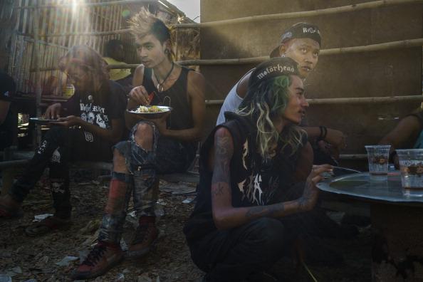 Burmese Punks Deliver Food To Some Of Yangon's Poorest Communities